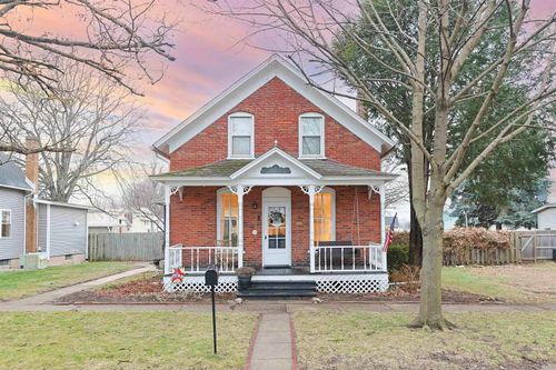 219 N Marshall St, Bremen, IN, 46506-1516 | Card Image