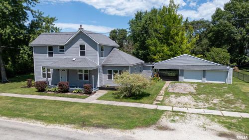 236 W 3rd Ave, Woodhull, IL, 61490-5226 | Card Image