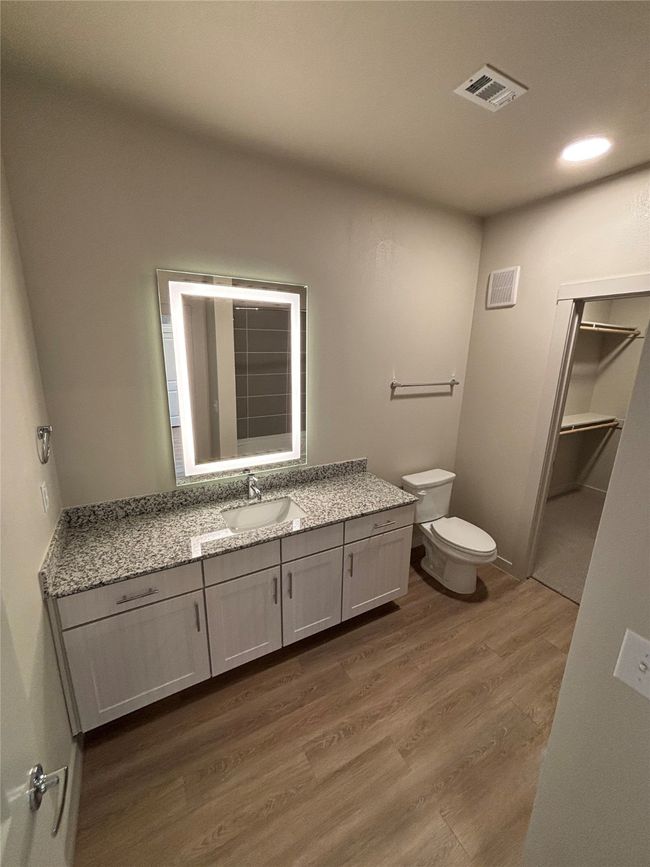 7321 - 3751 S Central Expy, Condo with 1 bedrooms, 1 bathrooms and null parking in Mckinney TX | Image 8