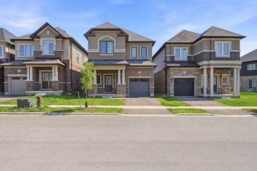 10 Poole St, Brantford, ON, N3V0B2 | Card Image