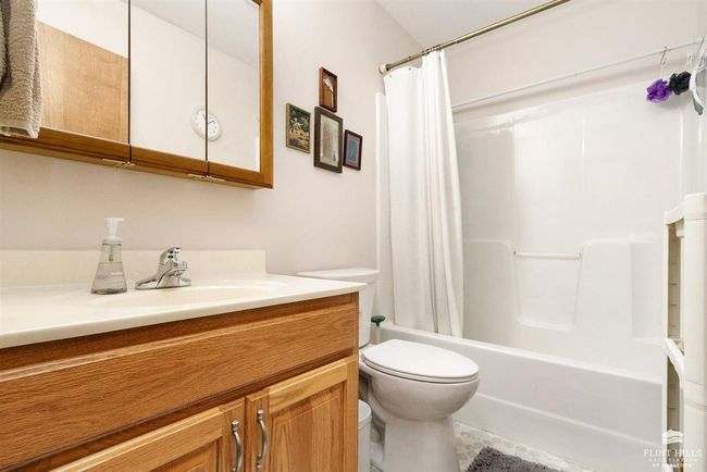 221 Hackberry Ave, House other with 3 bedrooms, 2 bathrooms and null parking in Manhattan KS | Image 18
