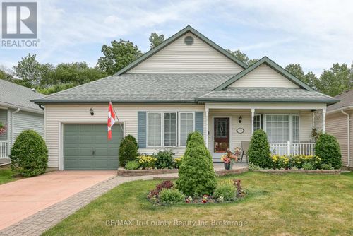 102 Wilson Ave, Tillsonburg, ON, N4G5T2 | Card Image