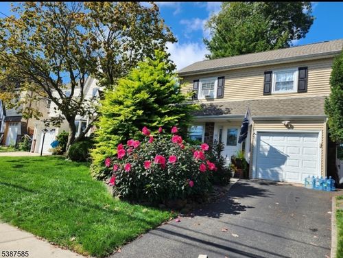 52 Sussex Rd, Clifton, NJ, 07012-2018 | Card Image