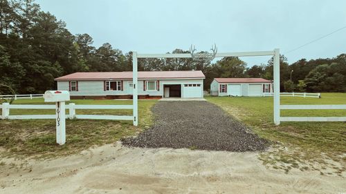6103 Squire Rd, Latta, SC, 29565-5231 | Card Image