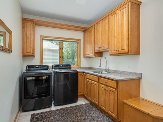 1844 Red Fox Rd, House other with 5 bedrooms, 4 bathrooms and null parking in Eagan MN | Image 14
