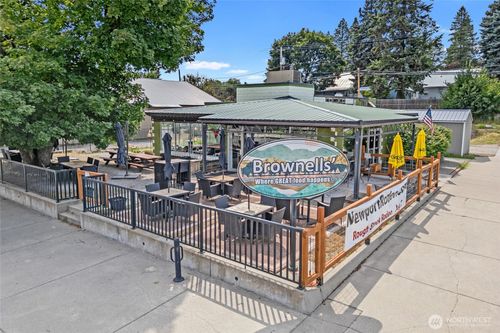 125 N Washington Ave, Newport, WA, 99156-9271 | Card Image