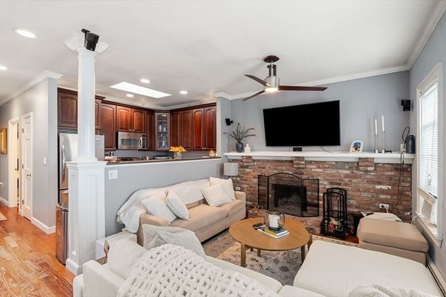 APT-3 - 159 M St, Condo with 2 bedrooms, 1 bathrooms and null parking in Boston MA | Image 11
