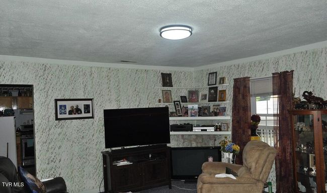 7125 Indian Creek Rd, House other with 3 bedrooms, 1 bathrooms and null parking in Wise VA | Image 6