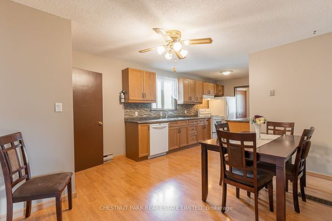 2537 3rd Ave E, House other with 3 bedrooms, 2 bathrooms and 5 parking in Owen Sound ON | Image 16