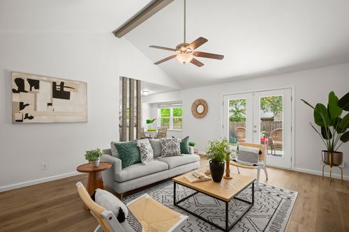 2520 Baxter Dr, Austin, TX, 78745-4302 | Card Image