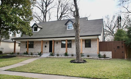 9920 Greenfield Dr, Dallas, TX, 75238-2602 | Card Image