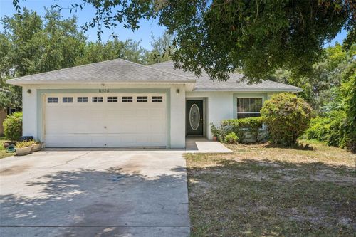 11526 Huggins St, LEESBURG, FL, 34788-4418 | Card Image