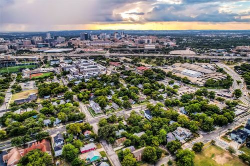 1-1908 E 21st St, Austin, TX, 78722-2412 | Card Image
