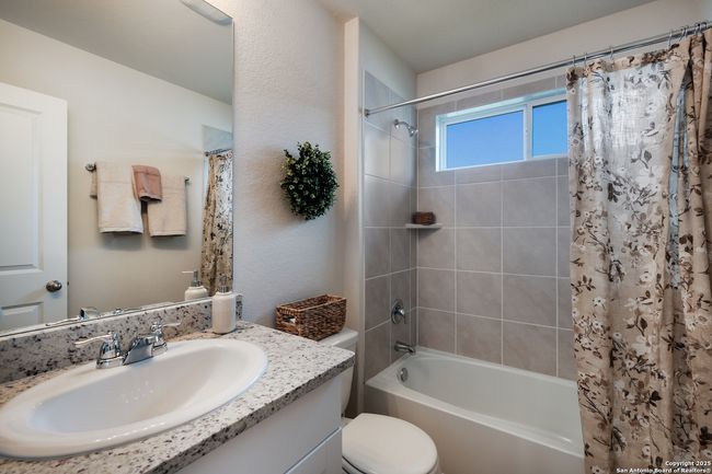 MODEL HOME PHOTOGRAPHED FLOOR PLAN IS AVAILABLE. | Image 25