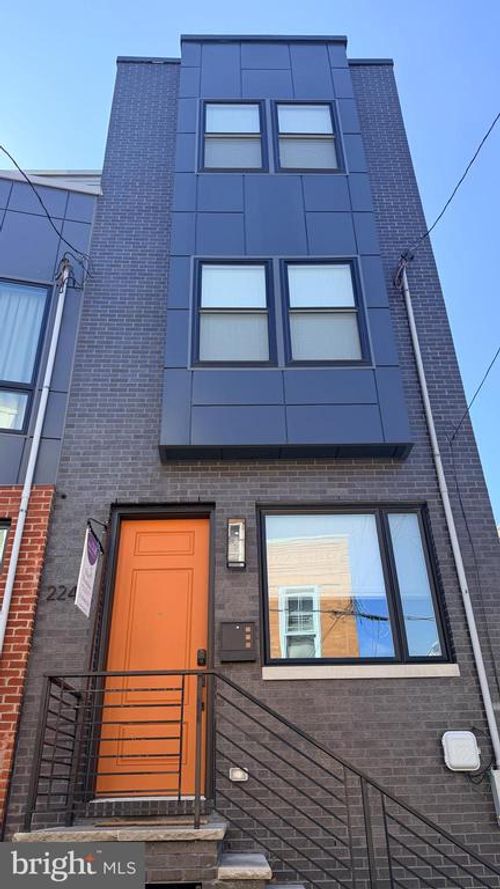 2248 Earp St, PHILADELPHIA, PA, 19146-4215 | Card Image