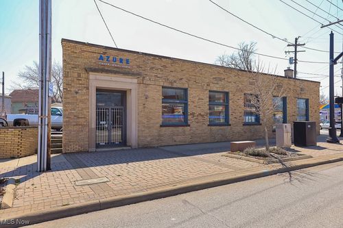 15602 Waterloo Rd, Cleveland, OH, 44110-1658 | Card Image