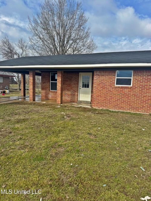 3305 Miller Rd, Itta Bena, MS, 38941-2318 | Card Image