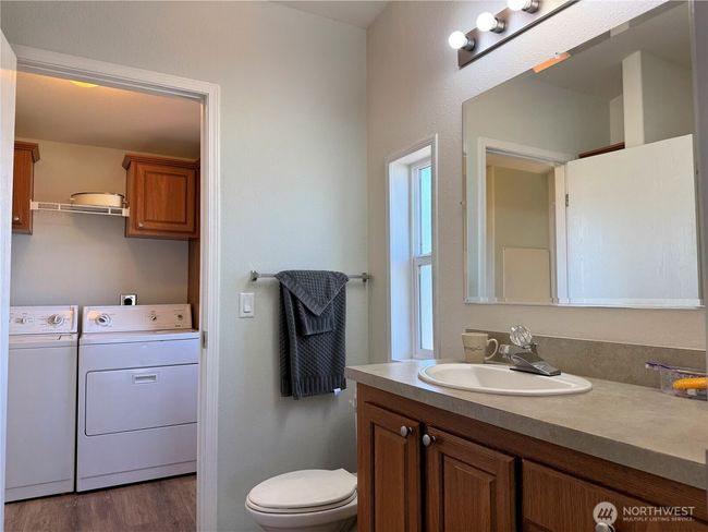 Master Bathroom 2 | Image 15