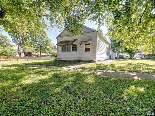 610 2nd Ave, Hampton, IL, 61256-7714 | Card Image