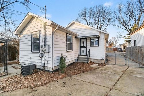 1228 Jarvis Ave, Hazel Park, MI, 48030-1985 | Card Image