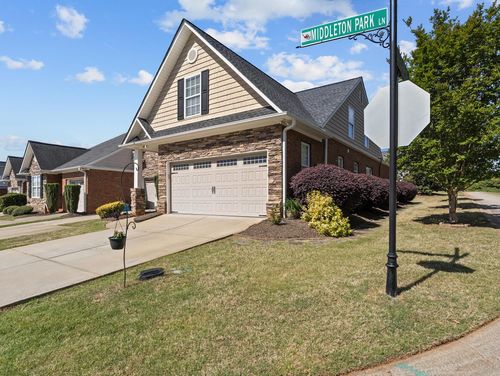 120 Middleton Park Ln, Moore, SC, 29369-7800 | Card Image
