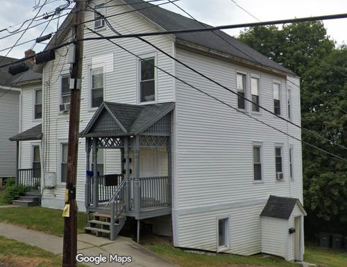 17 Lincoln Ave, Rutland, VT, 05701-3288 | Card Image