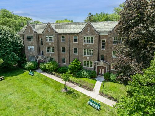 3n-1210 Central St, Evanston, IL, 60201-1653 | Card Image