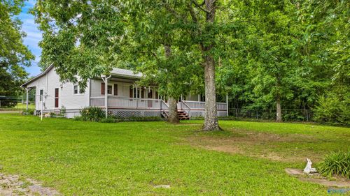 3612 Desoto Parkway, Fort Payne, AL, 35967 | Card Image