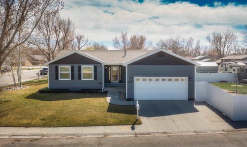 2290 Gregg Ave, Worland, WY, 82401-3707 | Card Image