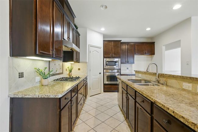 19014 Ridge Cove Ln, House other with 5 bedrooms, 4 bathrooms and 2 parking in Cypress TX | Image 12