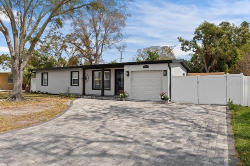 4420 Pompano Dr Se, ST PETERSBURG, FL, 33705-4355 | Card Image