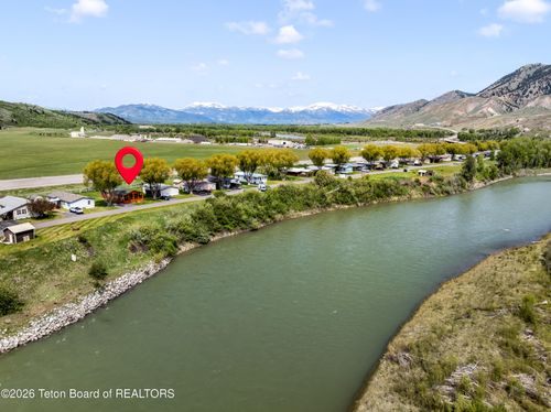24-7250 S Us Highway 89, Jackson, WY, 83001-8937 | Card Image