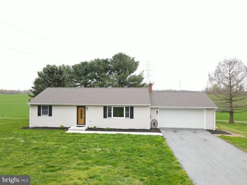 1323 Keener Rd, BAINBRIDGE, PA, 17502-9589 | Card Image