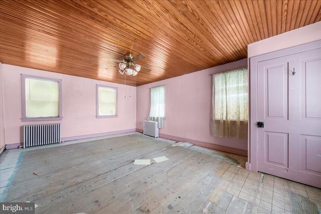 3295 Mountain View Dr, House other with 4 bedrooms, 2 bathrooms and null parking in DANIELSVILLE PA | Image 25