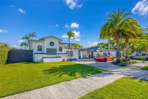 13215 Sw 53rd St, Miami, FL, 33175-6135 | Card Image