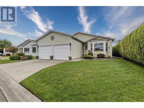 109-1255 Raymer Ave, Kelowna, BC, V1W3S3 | Card Image