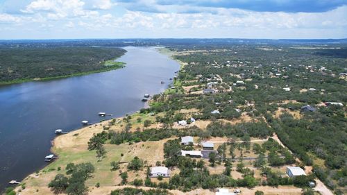 409-405 Lake View Dr, Spicewood, TX, 78669-4030 | Card Image