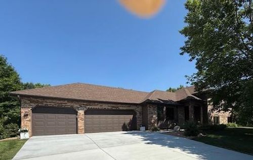 11864 64th Ave N, Maple Grove, MN, 55369-6151 | Card Image