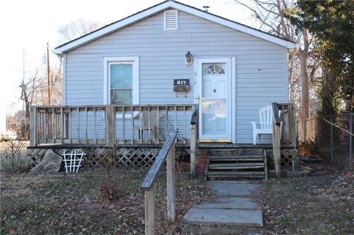 817 S Mill St, Kansas City, KS, 66105-1921 | Card Image