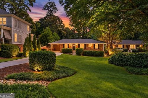 2201 Fairway Cir Ne, brookhaven, GA, 30319-3875 | Card Image