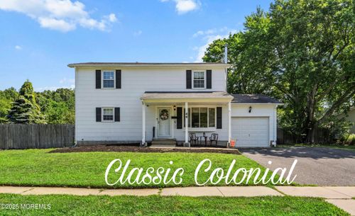 44 W Connecticut Concourse, Jackson, NJ, 08527-1334 | Card Image