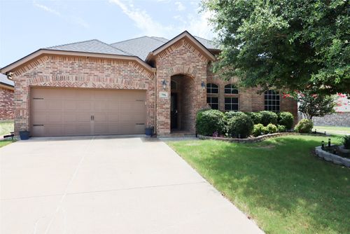 754 Peach Ln, Burleson, TX, 76028-8423 | Card Image