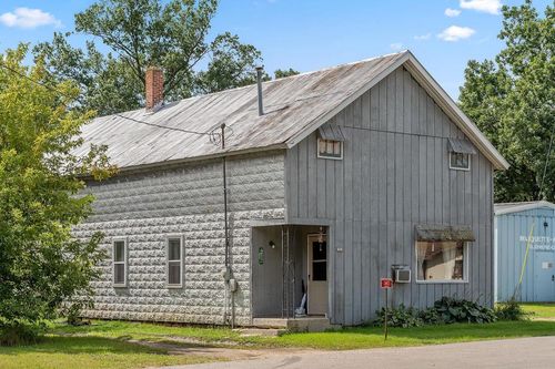 343 Center St, Oxford, WI, 53952-9562 | Card Image