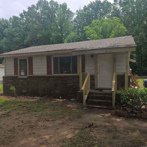 7421 Milford Dr, Little Rock, AR, 72209-8131 | Card Image