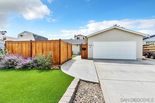 8969 New Seabury Dr, Santee, CA, 92071-2011 | Card Image