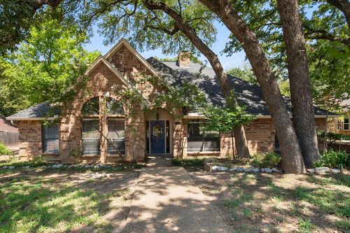 3803 Marine Ct, Arlington, TX, 76016-2500 | Card Image