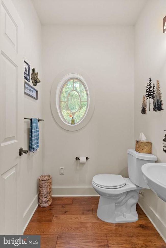 7 Red Oak Rd, House other with 3 bedrooms, 3 bathrooms and null parking in Lake Harmony PA | Image 31