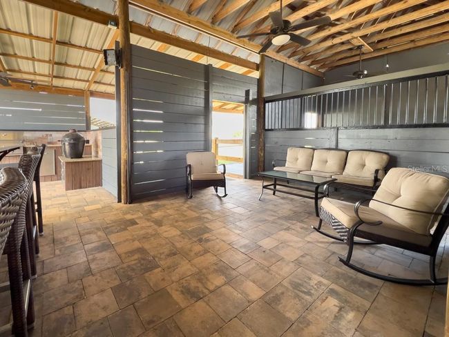 812 Jameson Rd, House other with 3 bedrooms, 2 bathrooms and null parking in Lithia FL | Image 33