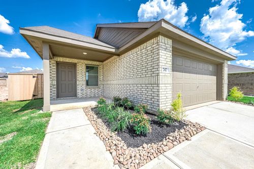 747 Hackberry Branch Ct, Magnolia, TX, 77354-7253 | Card Image