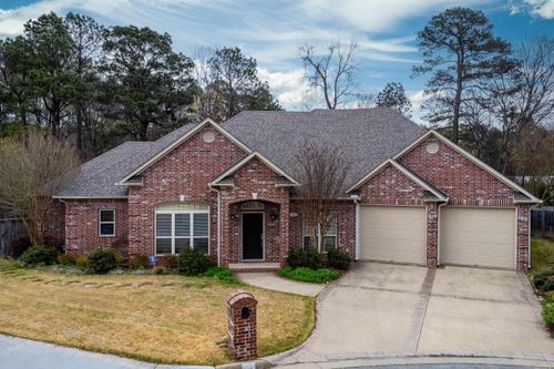 4 Clancy Ct, Little Rock, AR, 72223-1906 | Card Image